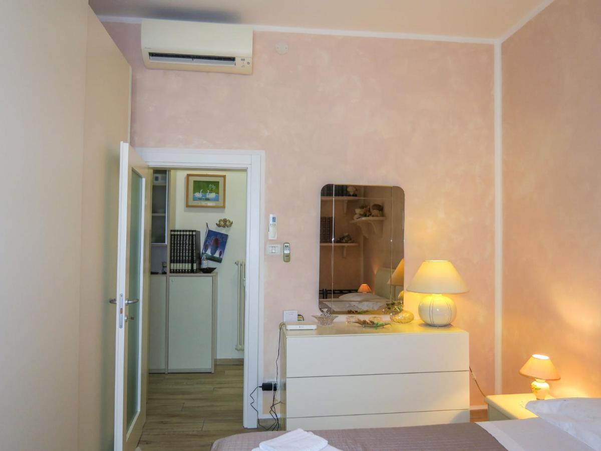 Apartment Le Due Madonne By Interhome Bologna Esterno foto